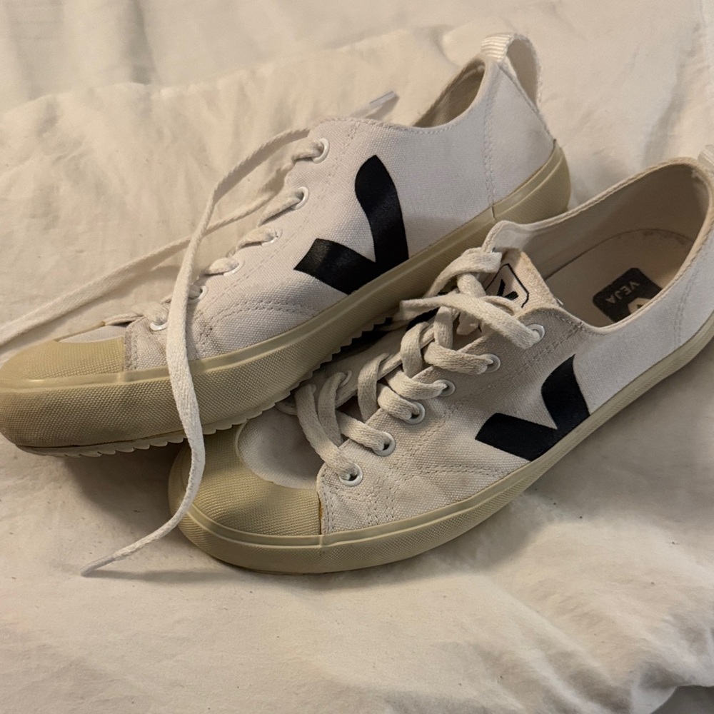 Veja Off-White Canvas Sneakers with Black Accents